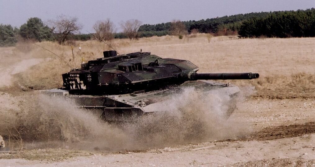 Leopard2A6_3.jpg